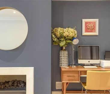 4 bedroom semi-detached house to rent - Photo 3