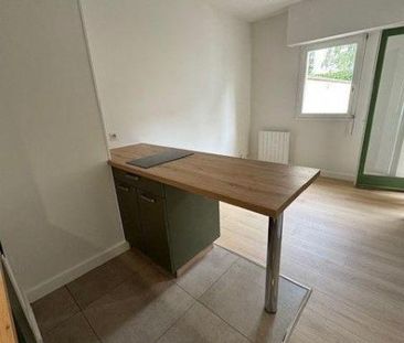 A RENNES - "Centre Ville" - APPARTEMENT au RDC côté cour - comprena... - Photo 5