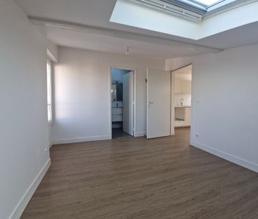 Location Appartement 2 pièces 32m² NANTERRE 92000 - Photo 3