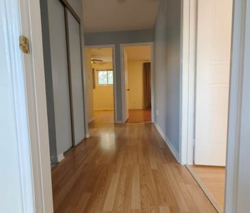 For Lease - 32 Moorcrest Drive, Aurora, Ontario - Photo 5