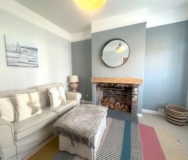 4 bedroom terraced house to rent - Photo 2