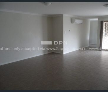 Modern 3 Bedroom Duplex with Study in Central Lakes - Photo 3