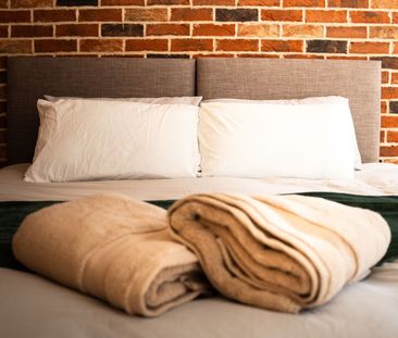 Studio Flat, Stone Street, BN1 - Photo 2