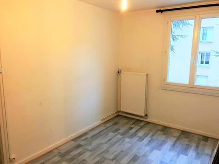 : Appartement 38.41 m² à SAINT ETIENNE - Photo 2