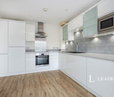 2 bedroom apartment to rent - Photo 3
