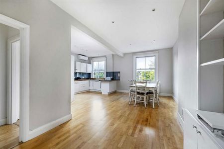 3 bedroom flat to rent - Photo 5