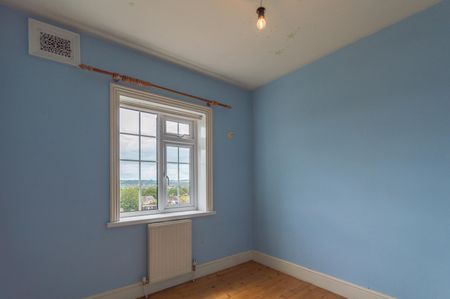 Salisbury, ., Wiltshire - Photo 5