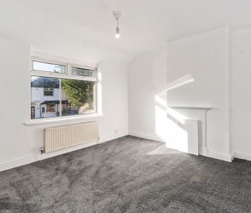 2 bedroom property to rent - Photo 1