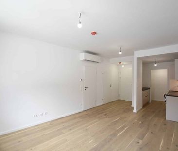 Erstbezug nach Sanierung: Schöne 2 Zimmer-Wohnung mit separater Küche - Foto 3