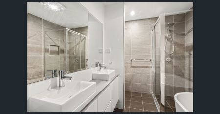 Spacious Home with a Large Outdoor Entertaining Area - Photo 5