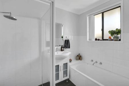 Charming and Well-Maintained Home! - Photo 5