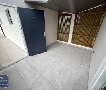 Location Appartement 3 pièces 63m² ST PIERRE 97410 - Photo 4