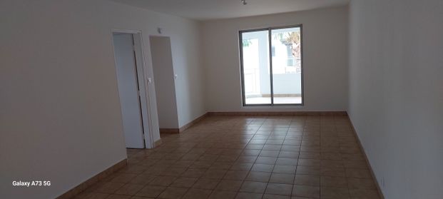 A louer Appartement Type 5 quartier Moufia à SAINT DENIS - Photo 1