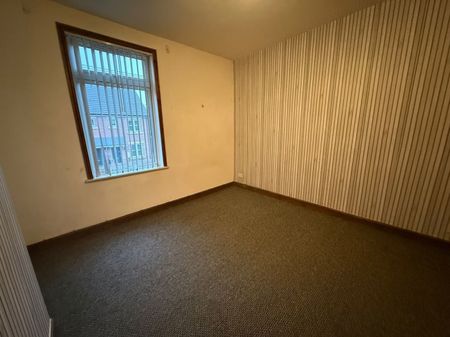 2 bed Terraced - To Let - Photo 5