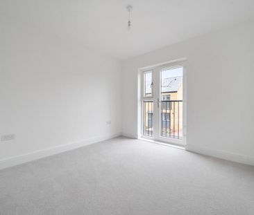 3 bedroom detached house to rent - Photo 6