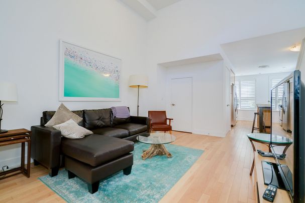 For Lease - 207 Beverley Street Unit# 1, Toronto, Ontario - Photo 1