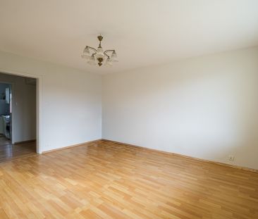 3 pokojowe mieszkanie z balkonem - Photo 1