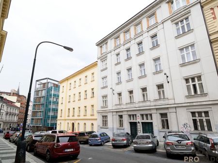 Pronájem bytu 1+kk 31 m2 - Photo 2