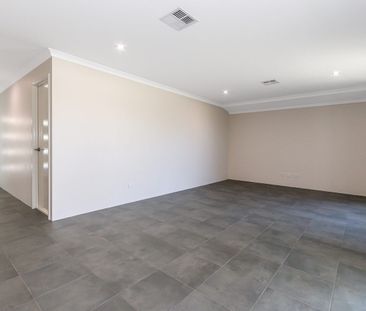 Brand New Living | 4 Bedrooms - Photo 3