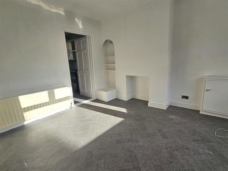 27 Northwood Drive, Shore Road, - Photo 5