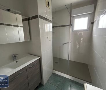 Location Appartement 3 pièces 74m² LAVAL 53000 - Photo 2