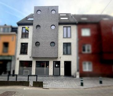 instapklaar éénslaapkamerappartement met terras in het centrum van ... - Photo 1