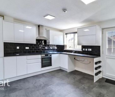 3 bedroom terraced house to rent - Photo 1