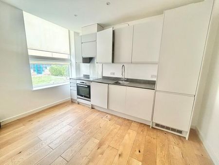 1 bedroom apartment to rent - Photo 3