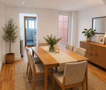 2 bedroom terraced house to rent - Photo 2