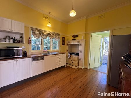 11 Rosenthal Avenue, Bundanoon, NSW 2578 - Photo 4