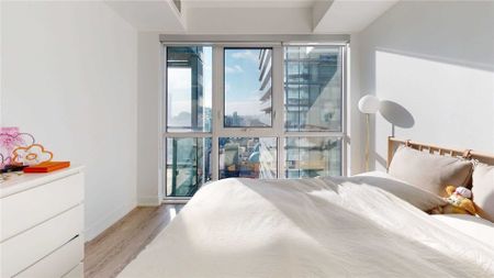 For Lease - 7 Grenville Street Unit# 2912, Toronto, Ontario - Photo 2