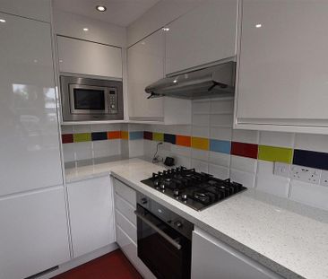 2 bedroom house to rent - Photo 1