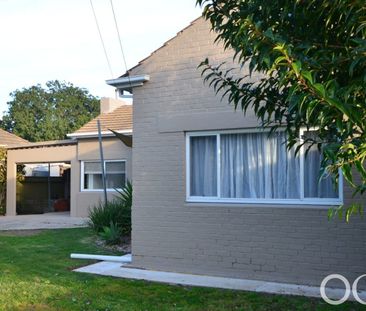 Open the Door to Family Comfort - Photo 1