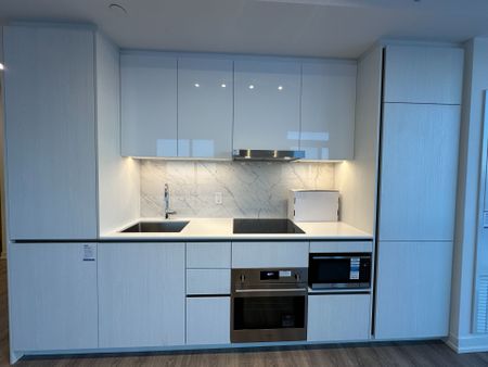 For Lease - 8 Interchange Way Unit# 4302, Vaughan, Ontario - Photo 5