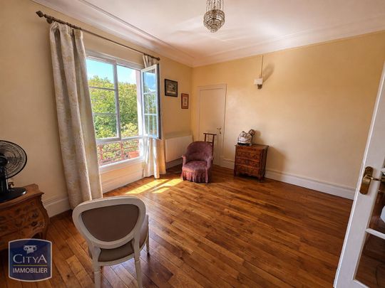 Location Appartement 4 pièces 88m² LA ROCHELLE 17000 - Photo 1