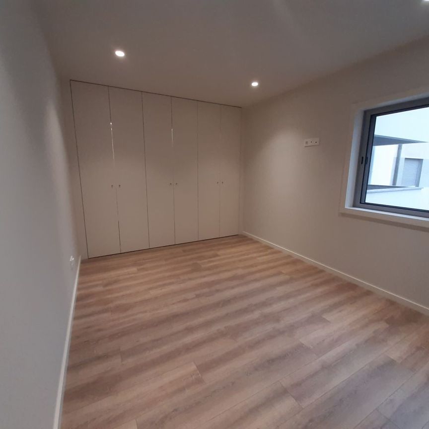 Apartamento T2 em Porto - Foto 1