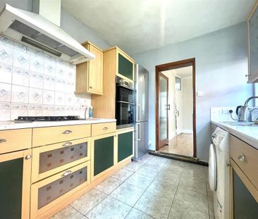 2 bedroom house to rent - Photo 1