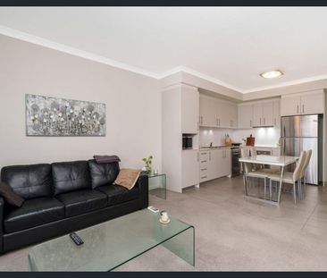 Fantastic Location! - Photo 4