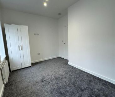 2 bed terraced house to rent in Pritchard Street, Burnley, BB11 - Photo 6