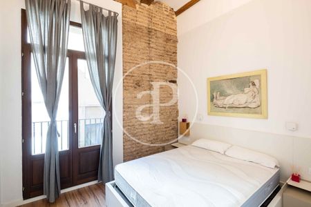 Piso de alquiler en Carniceros, El Mercat - Photo 2