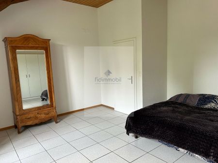 BEAUTIFUL PARTLY RENOVATED APARTMENT IN VILLAGE RESIDENCE - Foto 5