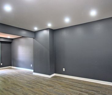 For Lease - 148 Fanshawe Drive, Brampton, Ontario - Photo 2