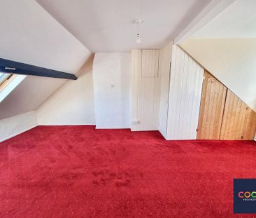 3 bedroom terraced house to rent - Photo 2