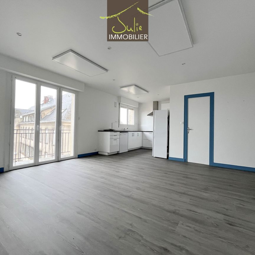 Location Appartement 3 pièces 59m² BRESSUIRE 79300 - Photo 1