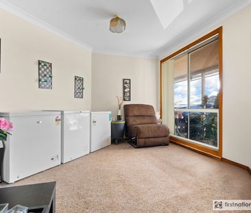 Comfortable Family Living in a Quiet Neighbourhood - Photo 2