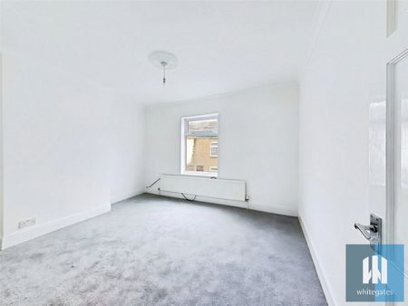 Halton Street, Featherstone, West Yorkshire, WF7 - Photo 2