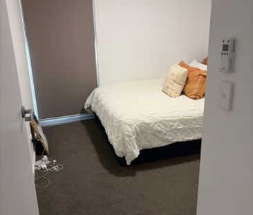 Varsity Lakes - Photo 2