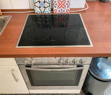 Zwischenmiete 1.3.-31.5.: Helle Wohnung Südstadt 48m2 mit Balkon - Photo 4