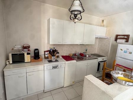 Location Appartement 2 pièces 46m² ST MAXIMIN LA STE BAUME 83470 - Photo 5