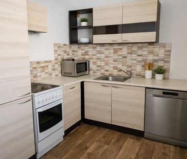 Pronájem bytu 3+1 75 m² - Photo 2